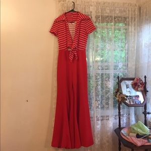 Vintage jumpsuit. Red & White. Polyester.